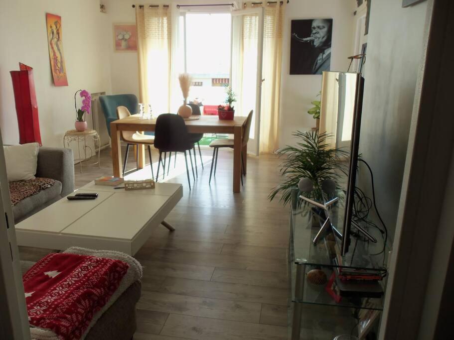 Appartement Vue Mer Acces Plage Antibes Zewnętrze zdjęcie